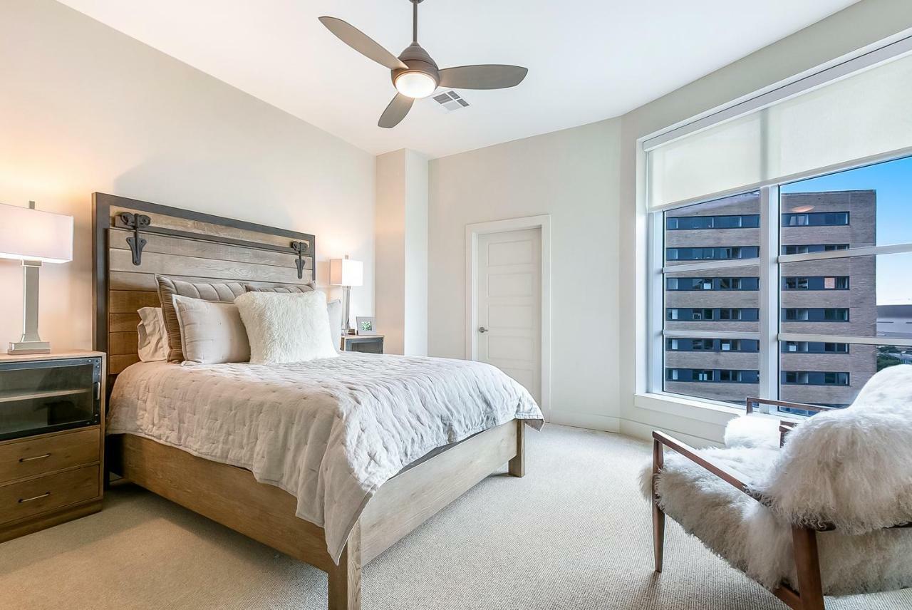2 Bedroom Elegant Condos In Downtown Nova Orleães Exterior foto